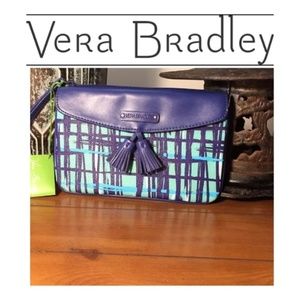 VERA BRADLEY Wristlet NEW